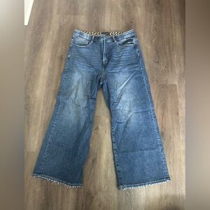 Stylish Blue Wide-Leg Women's Cropped Jeans